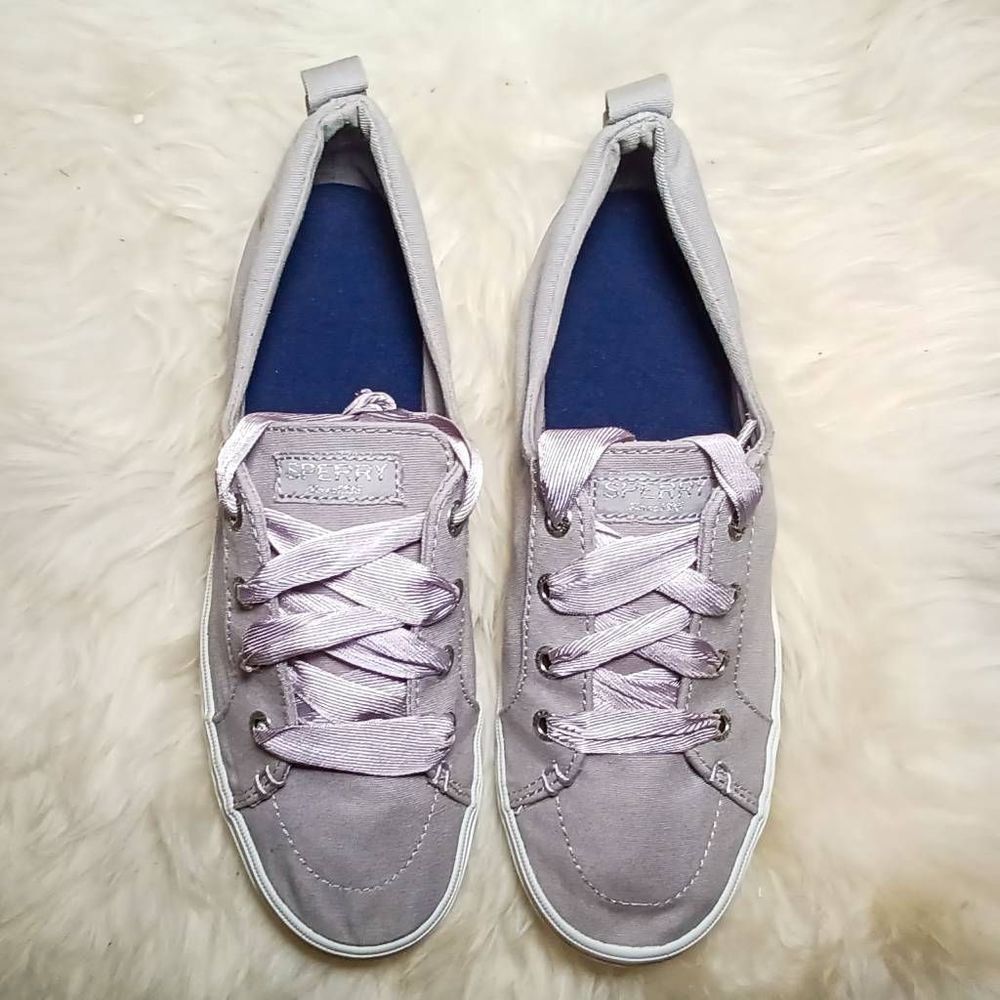 Sperry Crest Vibe Satin Lace sneakers on lavender - Picture 2 of 9